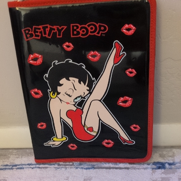 Betty Boop Black and Red Notebook - Picture 1 of 1